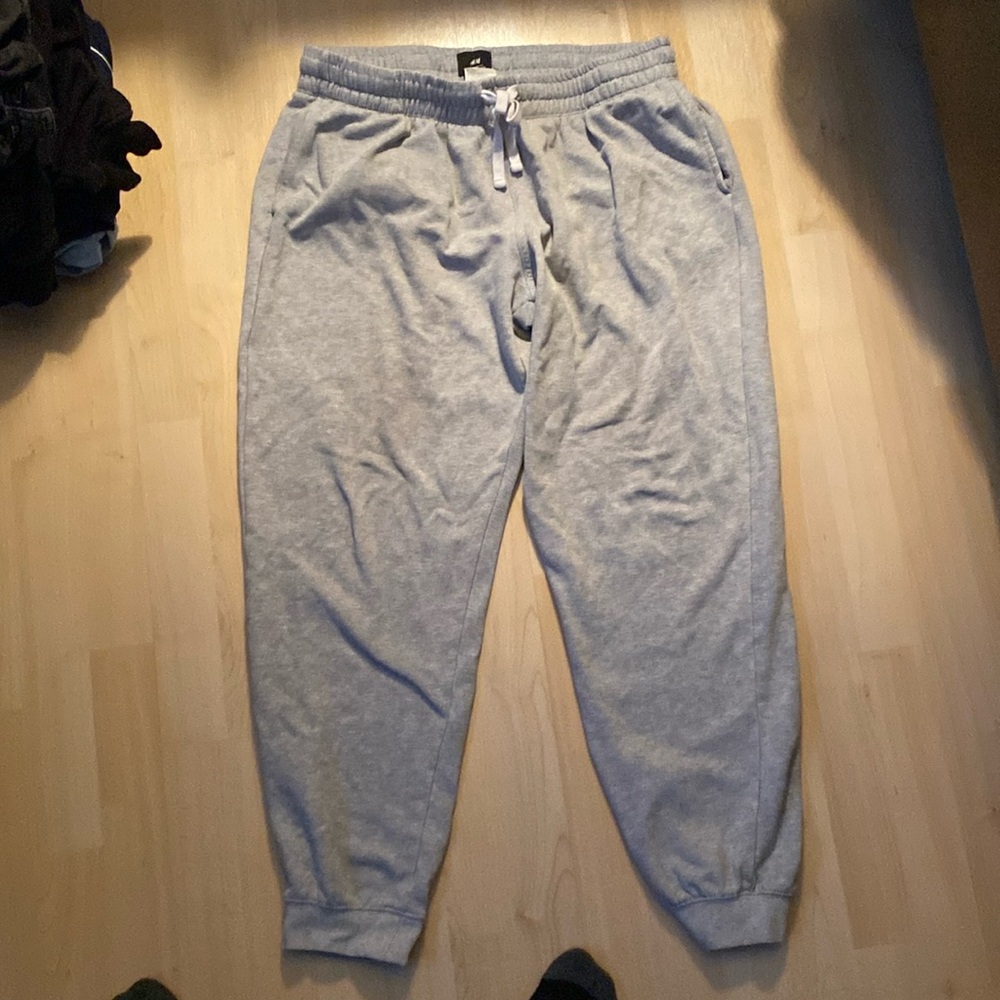 H and M baggy sweatpants
